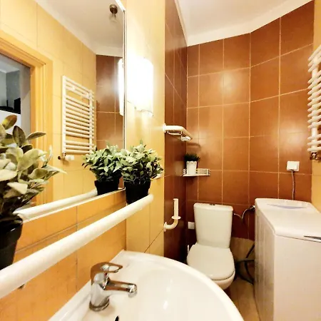 Central Studio Apartment